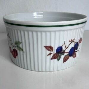 Vintage Discontinued Evesham Vale by ROYAL WORCESTER 7" Round Baker Soufflé Bowl